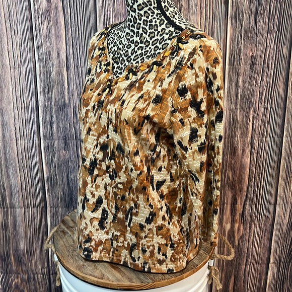 Ruby Rd Shirt- Size Large - Picture 10 of 10